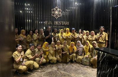 Kunjungan SMK N 1 Salatiga ke SMK PGRI 2 Kaliwungu Kudus